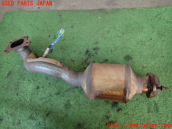 2UPJ-29202631]キャデラック・CTS スポーツセダン(X322B)フロントパイプ1 (左ハンドル) 中古_m0002.jpg