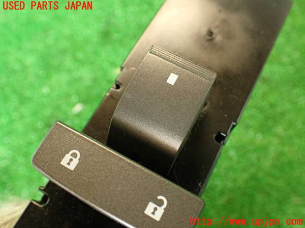 2UPJ-29206240]キャデラック・CTS スポーツセダン(X322B)右前パワーウィンドウスイッチ (左ハンドル) 中古_m0002.jpg