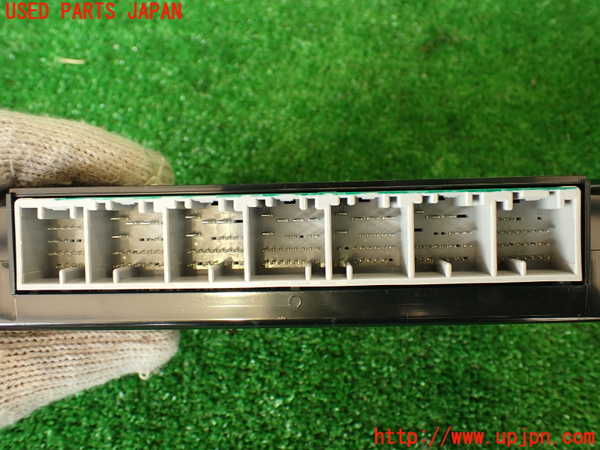 2UPJ-29206146]キャデラック・CTS スポーツセダン(X322B)コンピューター1 (左ハンドル) 中古_m0003.jpg