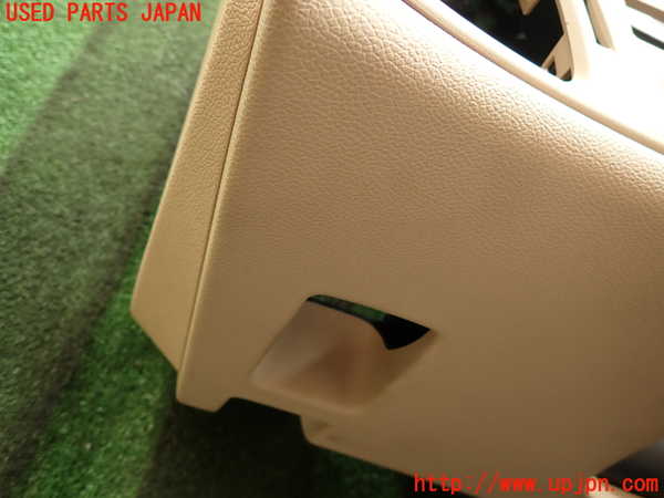 2UPJ-29207505]キャデラック・CTS スポーツセダン(X322B)ダッシュボード (左ハンドル) 中古_m0004.jpg