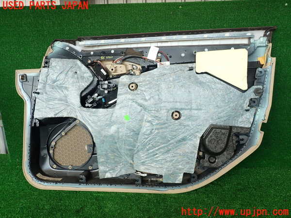 2UPJ-29201264]キャデラック・CTS スポーツセダン(X322B)左前ドア内張り (左ハンドル) 中古_m0005.jpg