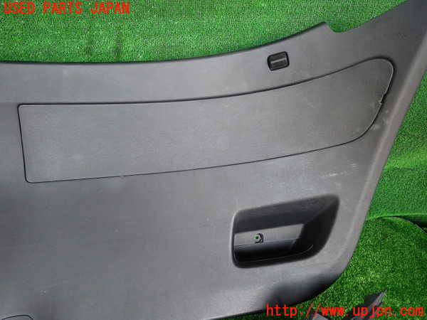 2UPJ-29211578]シビック タイプR ユーロ(FN2)バックドア内張り 中古_m0002.jpg