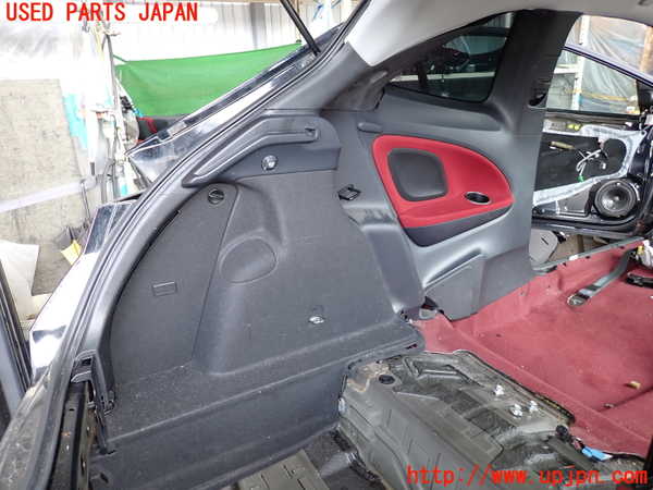 2UPJ-29217680]シビック タイプR ユーロ(FN2)左リアピラートリム 中古_m0002.jpg