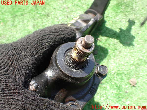 1UPJ-29234235]パジェロ(V45W)パワステギアボックス 中古_m0003.jpg