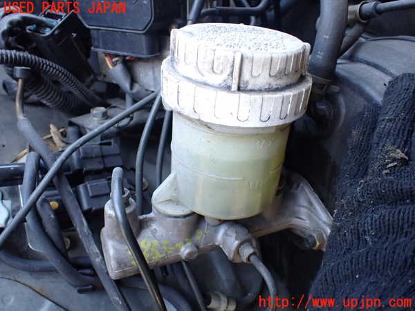 1UPJ-29234050]パジェロ(V45W)ブレーキマスターシリンダー 中古_m0001.jpg