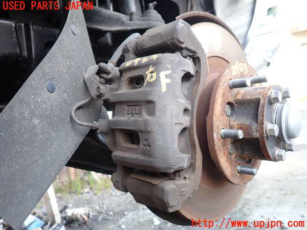 5UPJ-29234080]パジェロ(V45W)右フロントキャリパー 中古_m0001.jpg