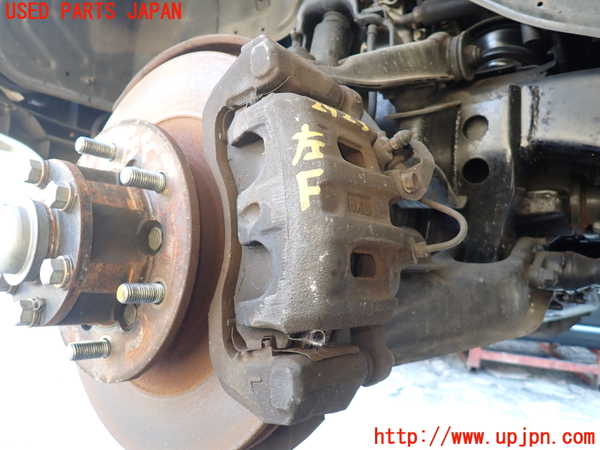 1UPJ-29234085]パジェロ(V45W)左フロントキャリパー 中古_m0001.jpg
