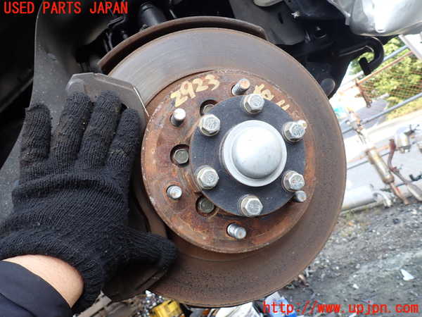 5UPJ-29234290]パジェロ(V45W)右フロントナックルハブ 中古_m0001.jpg