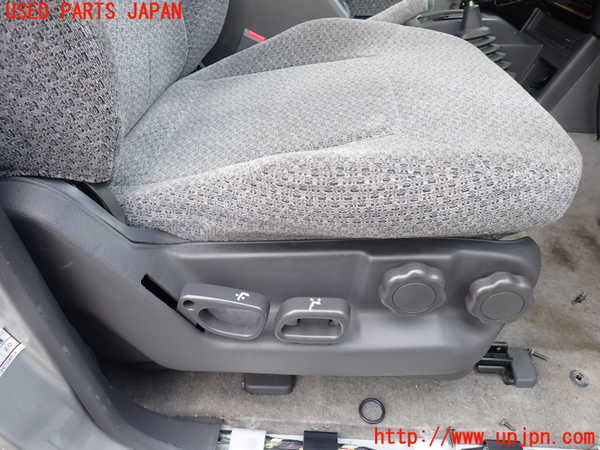 1UPJ-29237035]パジェロ(V45W)運転席シート 中古_m0004.jpg