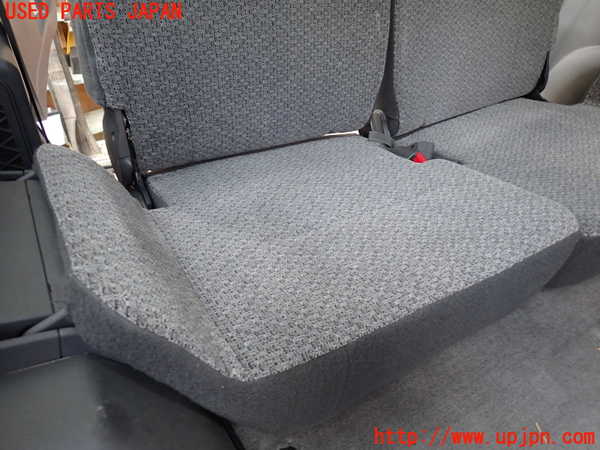 1UPJ-29237235]パジェロ(V45W)右3列目シート 中古_m0003.jpg