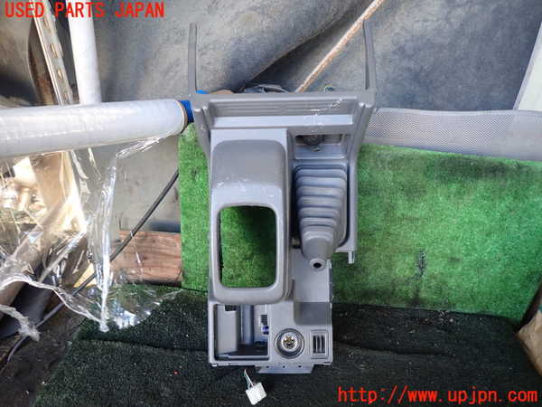 1UPJ-29237549]パジェロ(V45W)コンソール 中古_m0001.jpg
