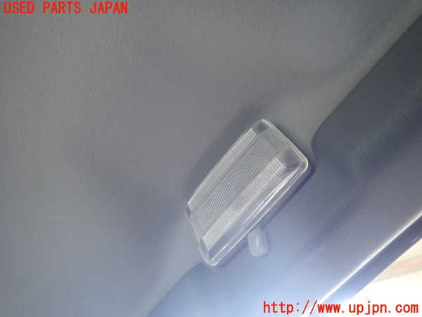 5UPJ-29236413]パジェロ(V45W)ルームランプ3 (３列目) 中古_m0001.jpg