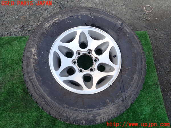 1UPJ-29239032]パジェロ(V45W)タイヤ　ホイール　1本② 265/70R16 中古_m0001.jpg