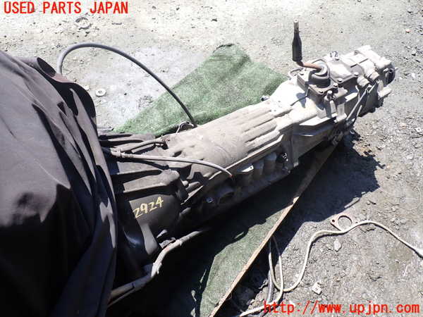 1UPJ-29243010]ハイラックスサーフ N130系 4ドア(KZN130W)ミッション AT 1KZ-TE 4WD 中古_m0001.jpg