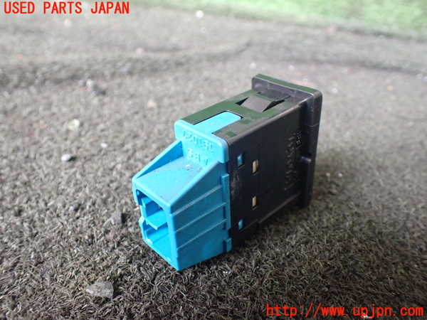 1UPJ-29246308]ハイラックスサーフ N130系 4ドア(KZN130W)スイッチ3 (IDLE UP) 中古_m0002.jpg