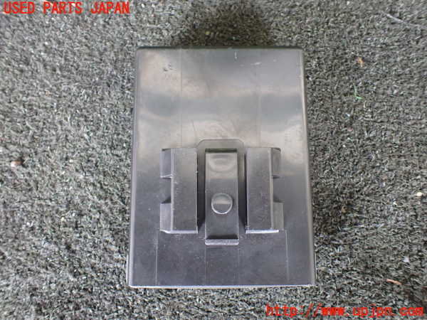 5UPJ-29246147]ハイラックスサーフ N130系 4ドア(KZN130W)コンピューター2 (ドアコントロール) 中古_m0003.jpg