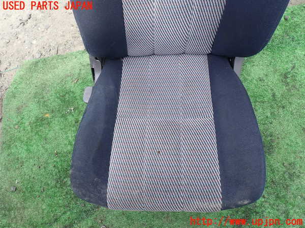 1UPJ-29247035]ハイラックスサーフ N130系 4ドア(KZN130W)運転席シート 【ジャンク】_m0003.jpg