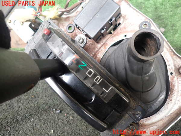 1UPJ-29247555]ハイラックスサーフ N130系 4ドア(KZN130W)ATシフトレバー 中古_m0002.jpg