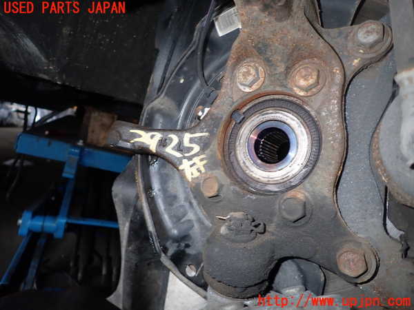 1UPJ-29254295]エスティマ(ACR55W)左フロントナックルハブ 中古_m0001.jpg