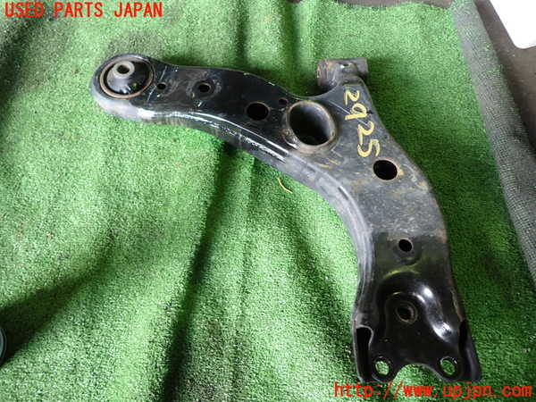1UPJ-29255186]エスティマ(ACR55W)左フロントロアアーム1 中古_m0002.jpg