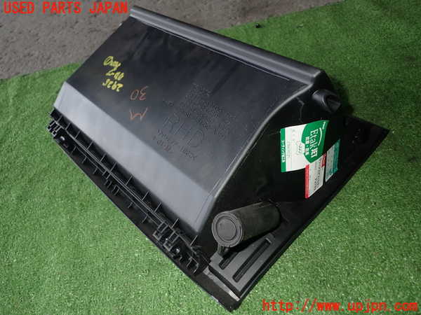 1UPJ-29257516]エスティマ(ACR55W)グローブボックス1 中古_m0004.jpg