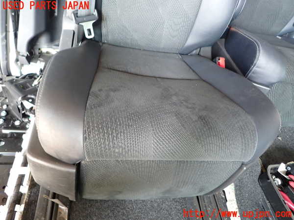 1UPJ-29257145]エスティマ(ACR55W)右2列目シート 中古_m0003.jpg