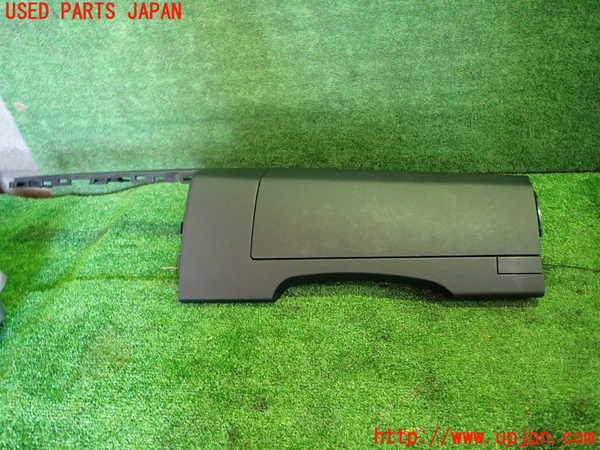 1UPJ-29257841]エスティマ(ACR55W)小物入れ1 中古_m0001.jpg