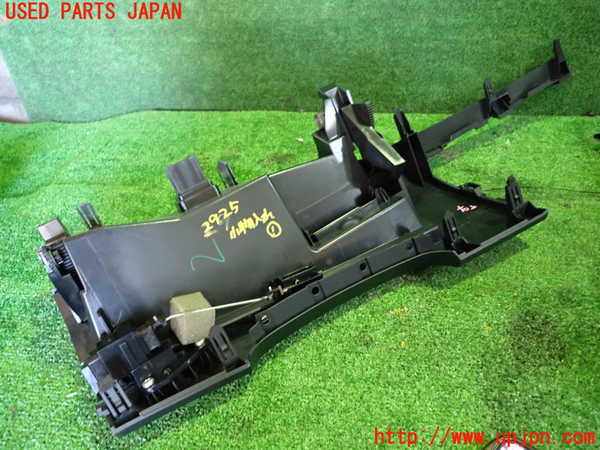 1UPJ-29257841]エスティマ(ACR55W)小物入れ1 中古_m0002.jpg
