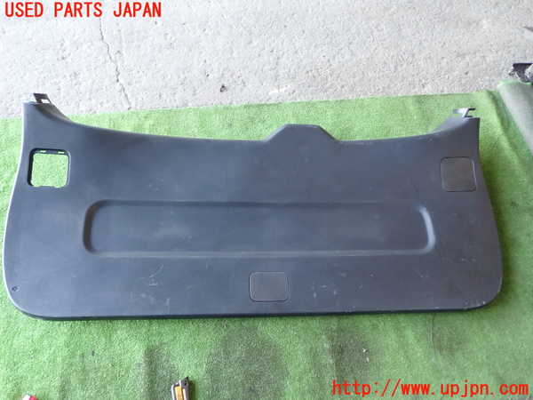 1UPJ-29251578]エスティマ(ACR55W)バックドア内張り 中古_m0001.jpg