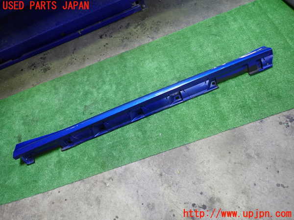 1UPJ-29261390]レヴォーグ(VN5)右サイドステップ 中古_m0001.jpg