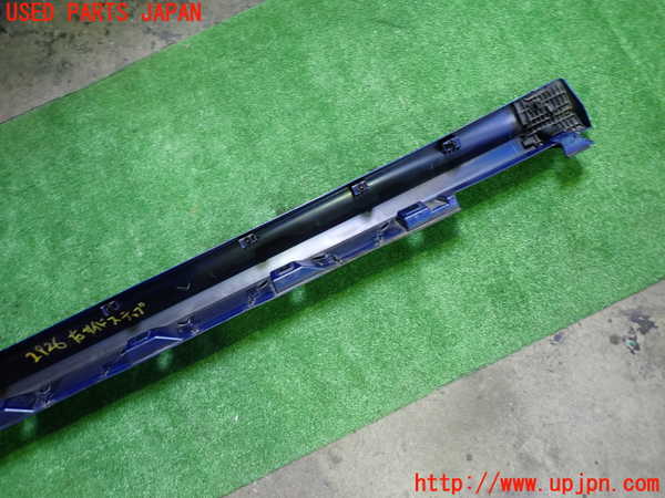 1UPJ-29261390]レヴォーグ(VN5)右サイドステップ 中古_m0004.jpg