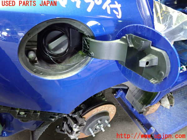 1UPJ-29261690]レヴォーグ(VN5)フューエルリッド 中古_m0002.jpg