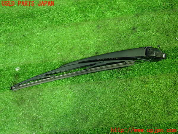 1UPJ-29261661]レヴォーグ(VN5)リアワイパーアーム1 中古_m0001.jpg