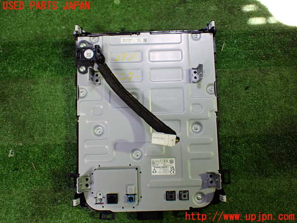 1UPJ-29266629]レヴォーグ(VN5)モニター 中古_m0003.jpg