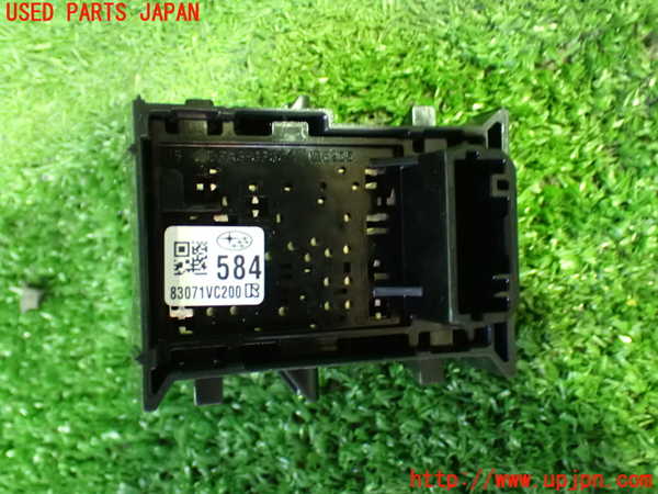 1UPJ-29266245]レヴォーグ(VN5)左前パワーウィンドウスイッチ 中古_m0002.jpg