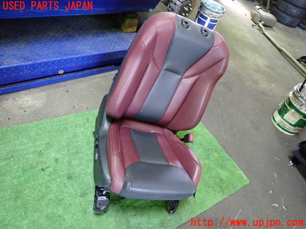 1UPJ-29267035]レヴォーグ(VN5)運転席シート 中古_m0001.jpg