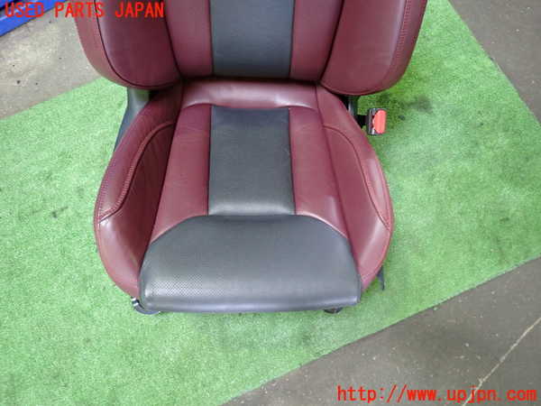 1UPJ-29267035]レヴォーグ(VN5)運転席シート 中古_m0003.jpg