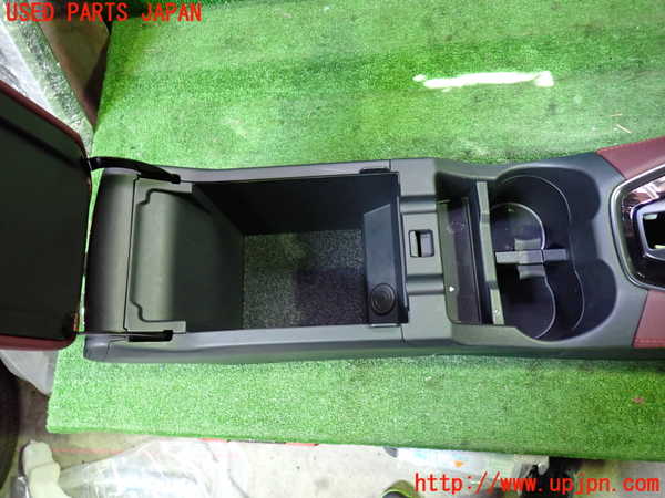 1UPJ-29267540]レヴォーグ(VN5)センターコンソール 中古_m0002.jpg