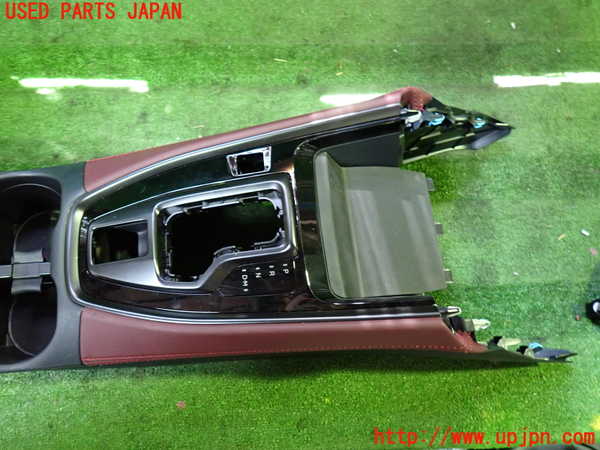 1UPJ-29267540]レヴォーグ(VN5)センターコンソール 中古_m0003.jpg