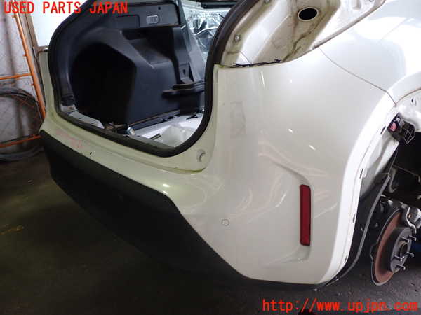 1UPJ-29271610]ヤリス(YARIS) クロス ハイブリッド(MXPJ10)リアバンパー 中古_m0002.jpg