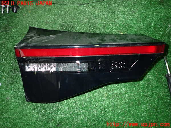 1UPJ-29271552]ヤリス(YARIS) クロス ハイブリッド(MXPJ10)左リアフィニッシャー 中古_m0001.jpg
