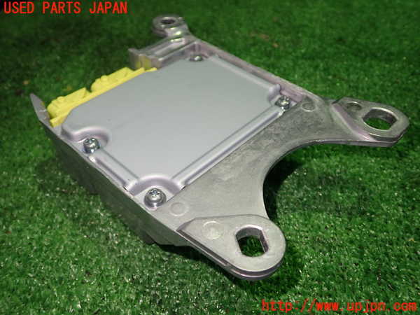 1UPJ-29276145]ヤリス(YARIS) クロス ハイブリッド(MXPJ10)エアバッグコンピューター 【展開済 ジャンク】_m0003.jpg