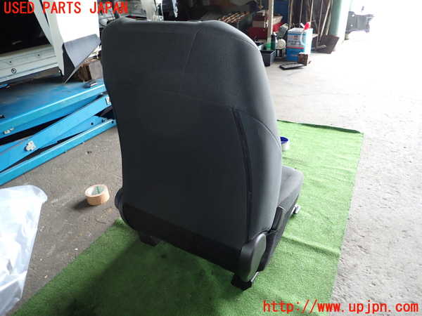 1UPJ-29277065]ヤリス(YARIS) クロス ハイブリッド(MXPJ10)助手席シート 中古_m0005.jpg