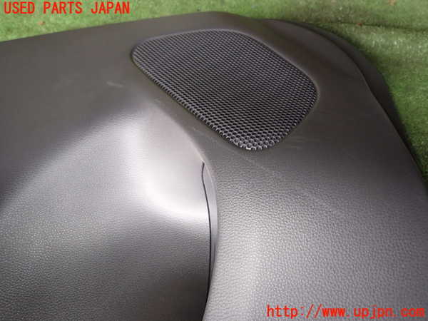 1UPJ-29271324]ヤリス(YARIS) クロス ハイブリッド(MXPJ10)左後ドア内張り 中古_m0002.jpg