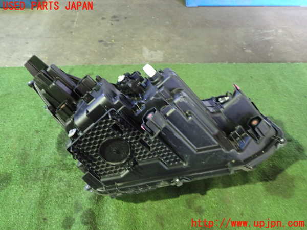 1UPJ-29281132]ヤリス(YARIS) クロス ハイブリッド(MXPJ15)左ヘッドライト LED 【ジャンク】_m0003.jpg