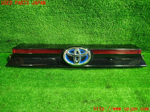 1UPJ-29281559]ヤリス(YARIS) クロス ハイブリッド(MXPJ15)リアフィニッシャー 中古_m0001.jpg