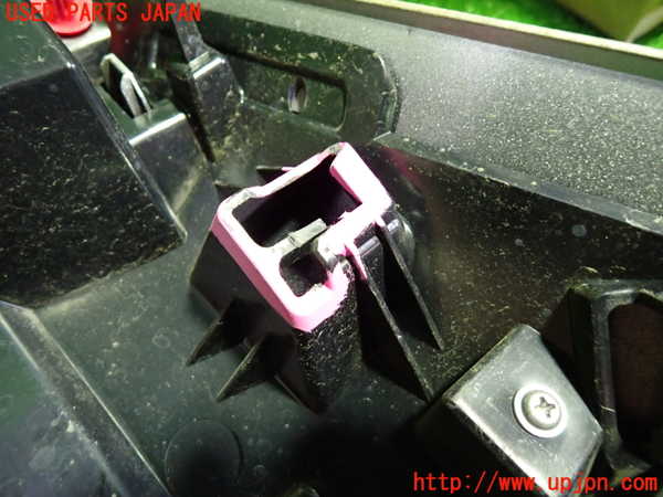 1UPJ-29281520]ヤリス(YARIS) クロス ハイブリッド(MXPJ15)リアスポイラー 中古_m0003.jpg