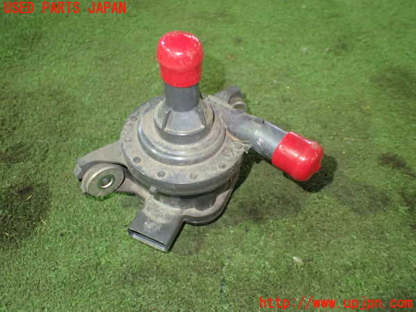 5UPJ-29282110]ヤリス(YARIS) クロス ハイブリッド(MXPJ15)ウォーターポンプ 中古_m0001.jpg