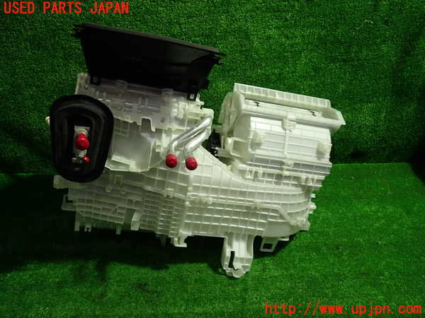 1UPJ-29286081]ヤリス(YARIS) クロス ハイブリッド(MXPJ15)エバポレーター1 中古_m0005.jpg