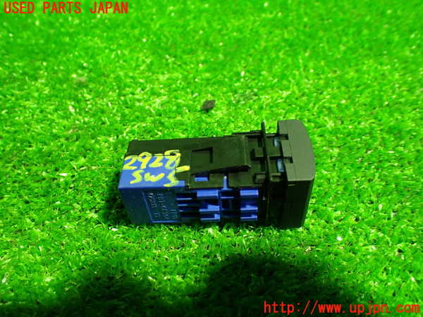 1UPJ-29286310]ヤリス(YARIS) クロス ハイブリッド(MXPJ15)スイッチ5 中古_m0003.jpg